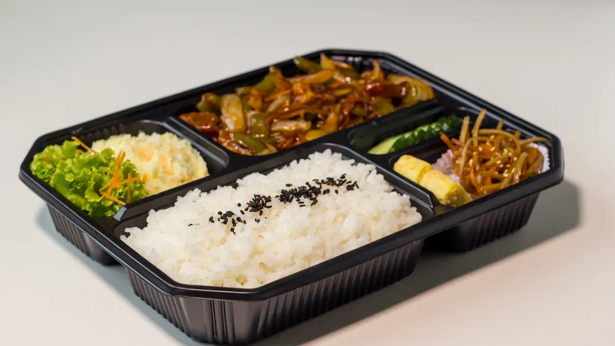 Choosing Plastic Takeout Containers by Temperature